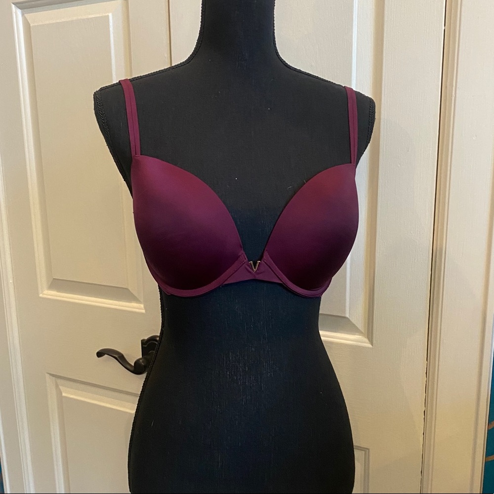 Victoria’s Secret Push Up Bra- 32D